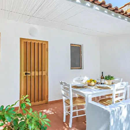 بيت للعطل Cozy In Marina نيكوتيرا